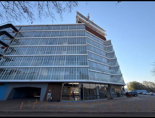 2 BEDROOM APARTMENT FOR SALE IN ARCON PARK